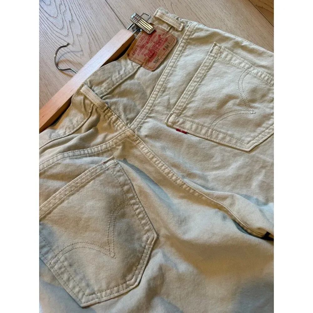 Levis levi 550